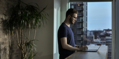 Notre solution d'ERP ? Un logiciel qui favorise le télétravail et les organisations de travail hybrides